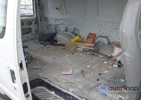 1999 Ford E-350 Super Duty Commercial/Recreational z USA, uszkodzony, nr VIN 1FTSE34L4XHA58575